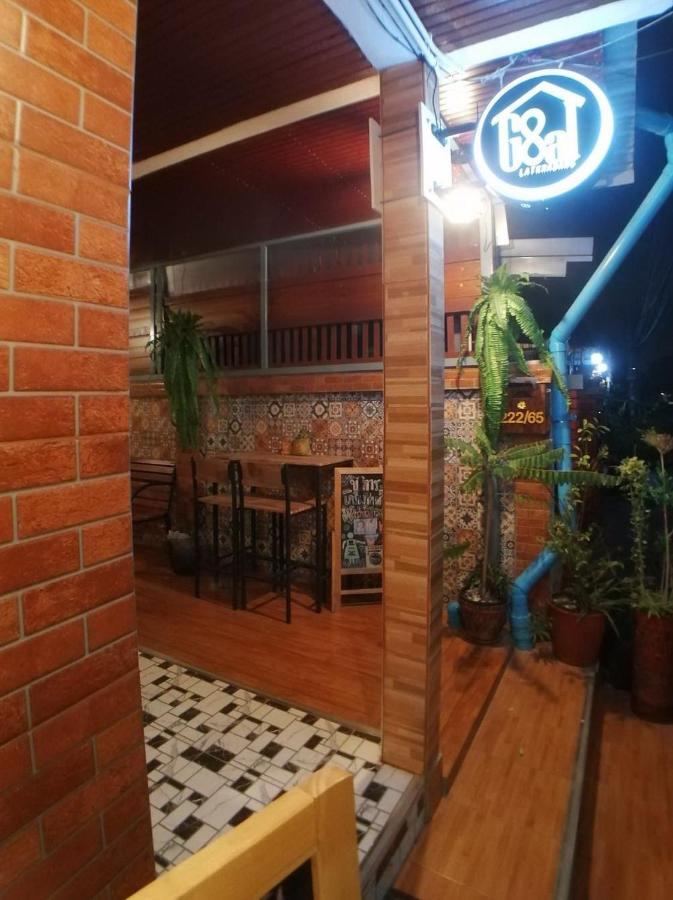 Gogoal Latkrabang Apartment Bangkok Luaran gambar